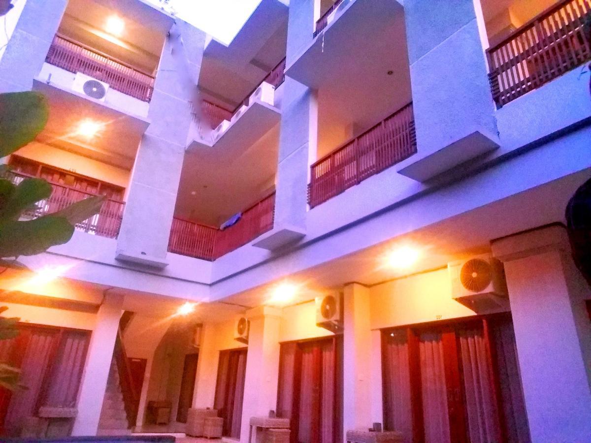 Reddoorz At Kerobokan Seminyak 2 Екстериор снимка