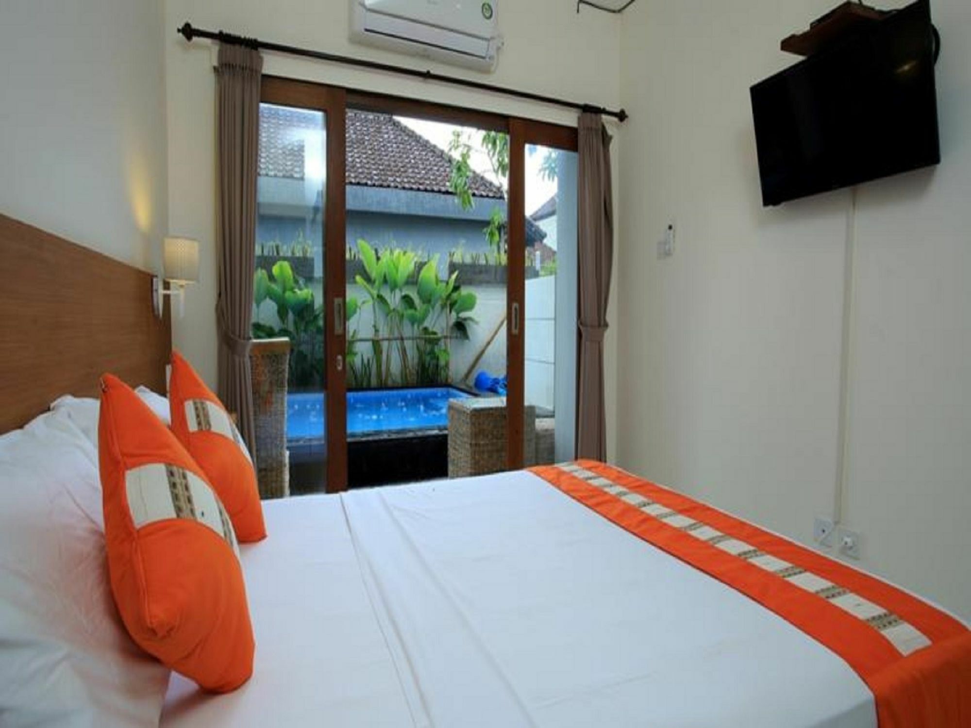 Reddoorz At Kerobokan Seminyak 2 Екстериор снимка